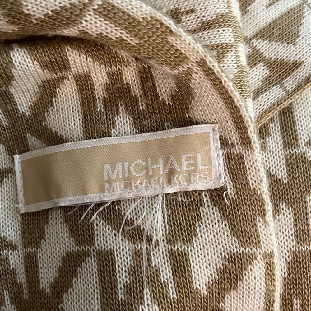 Michael Kors Scarf - Picture 2 of 3